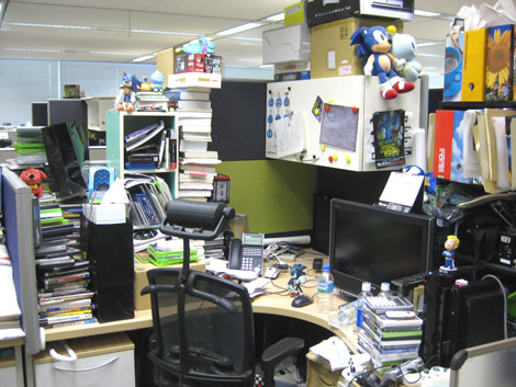 090129_desk.jpg